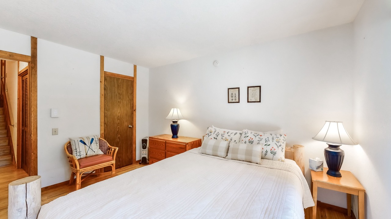 Photo of Bedroom in Shaver Lake