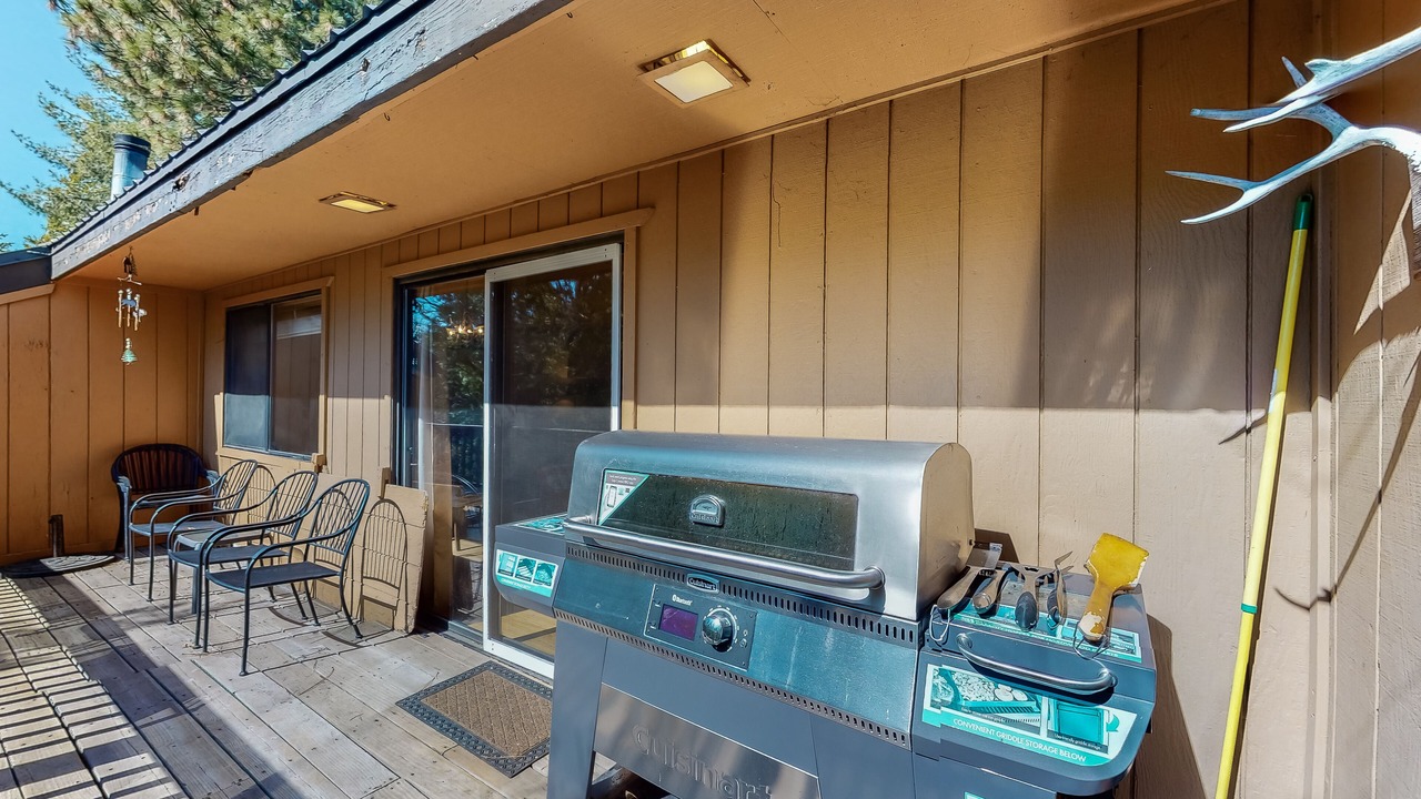 Photo of Patio Balcony in Shaver Lake