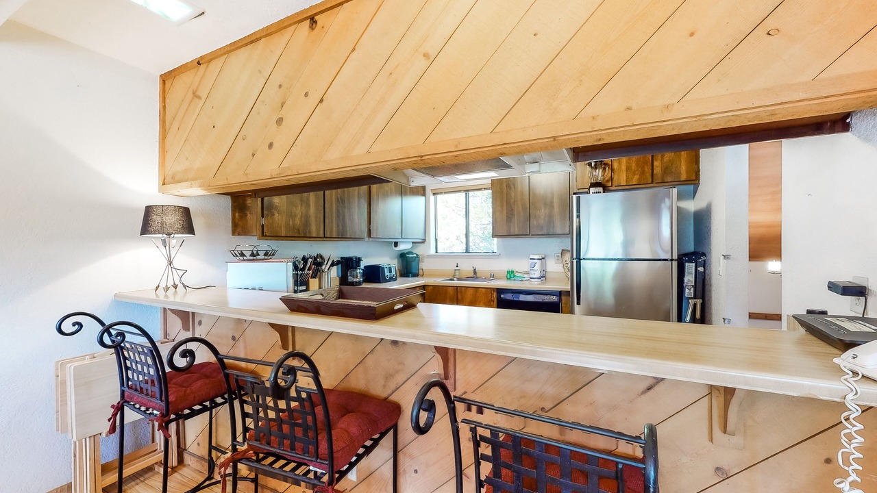 Photo of Kitchen in Shaver Lake