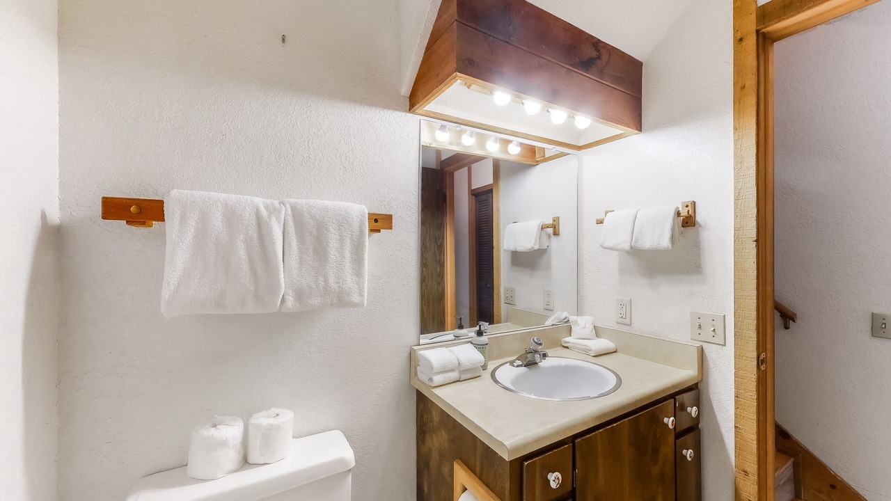 Photo of Bathroom in Shaver Lake