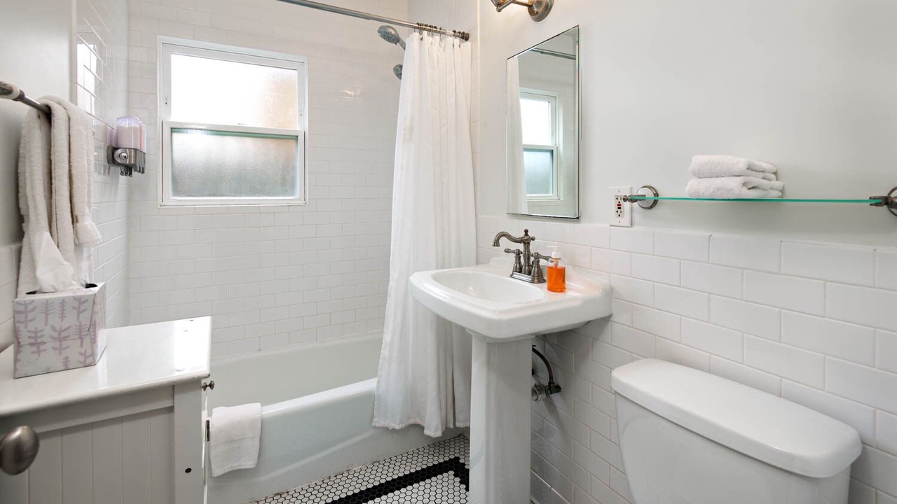 Photo of Bathroom in Old Towne