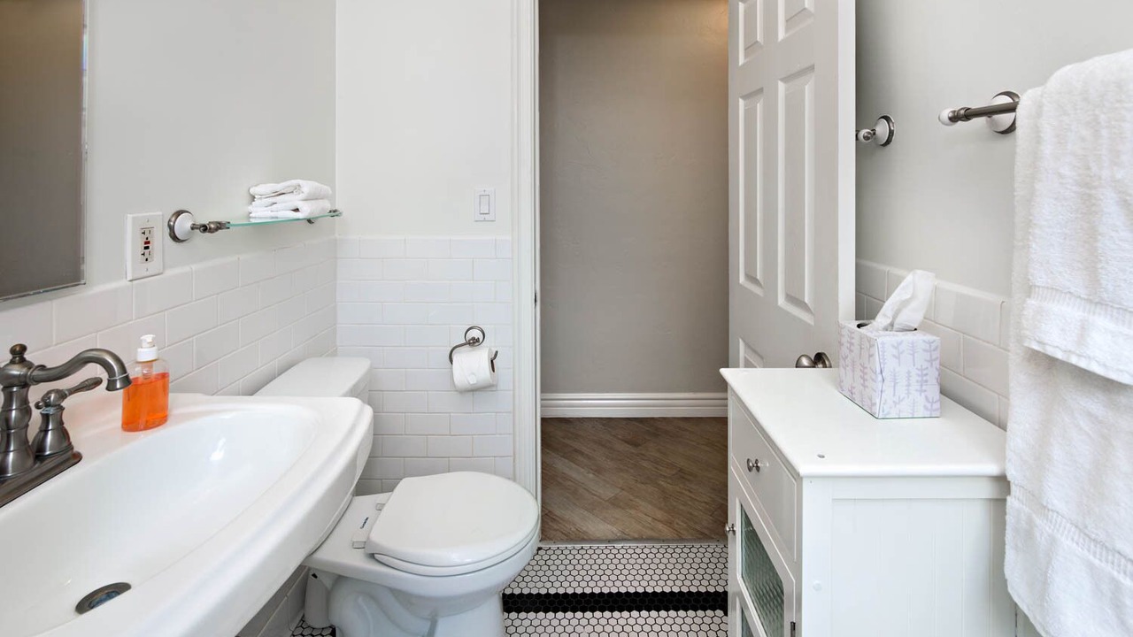 Photo of Bathroom in Old Towne