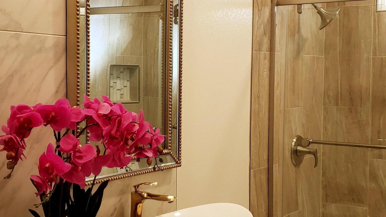 Photo of Bathroom in Seaside