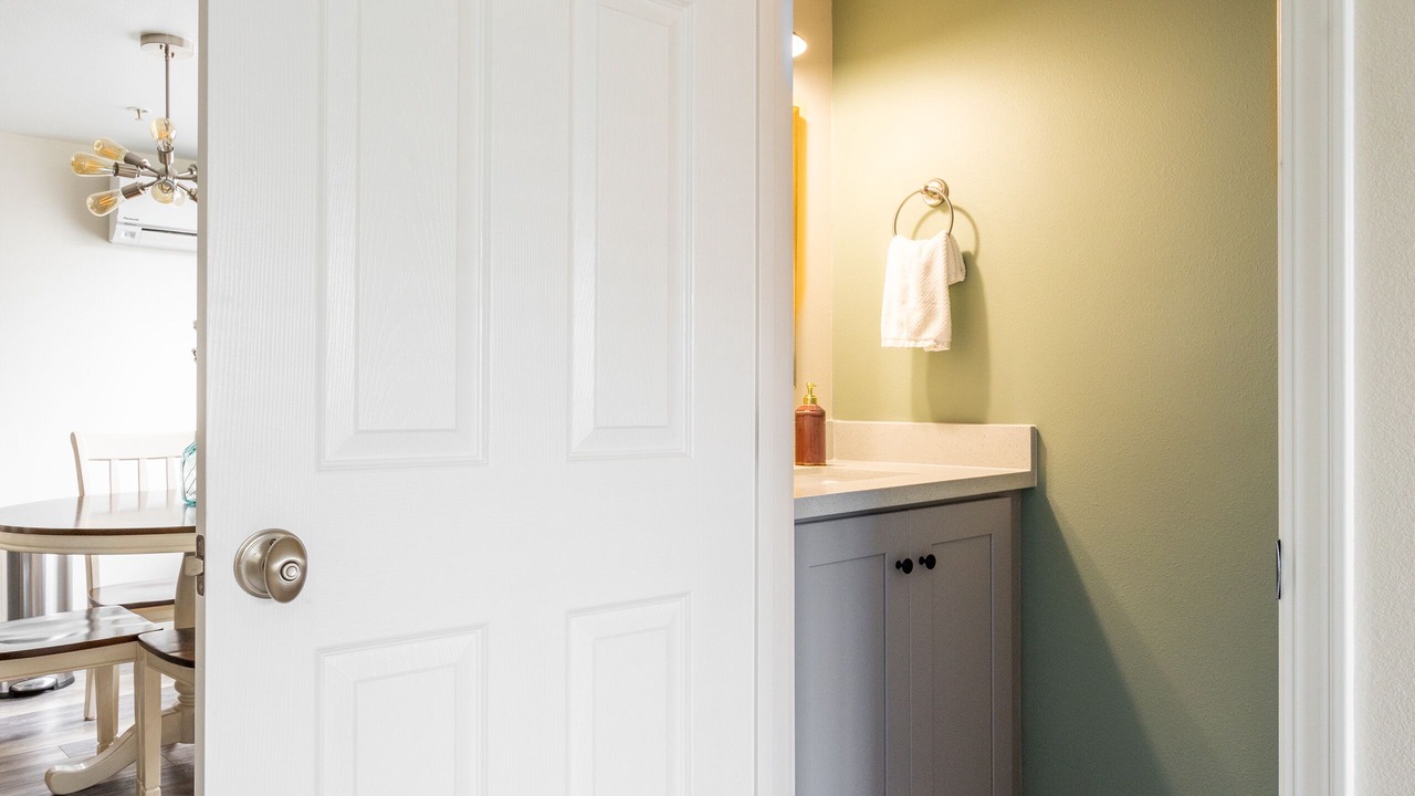 Photo of Bathroom in Midway City