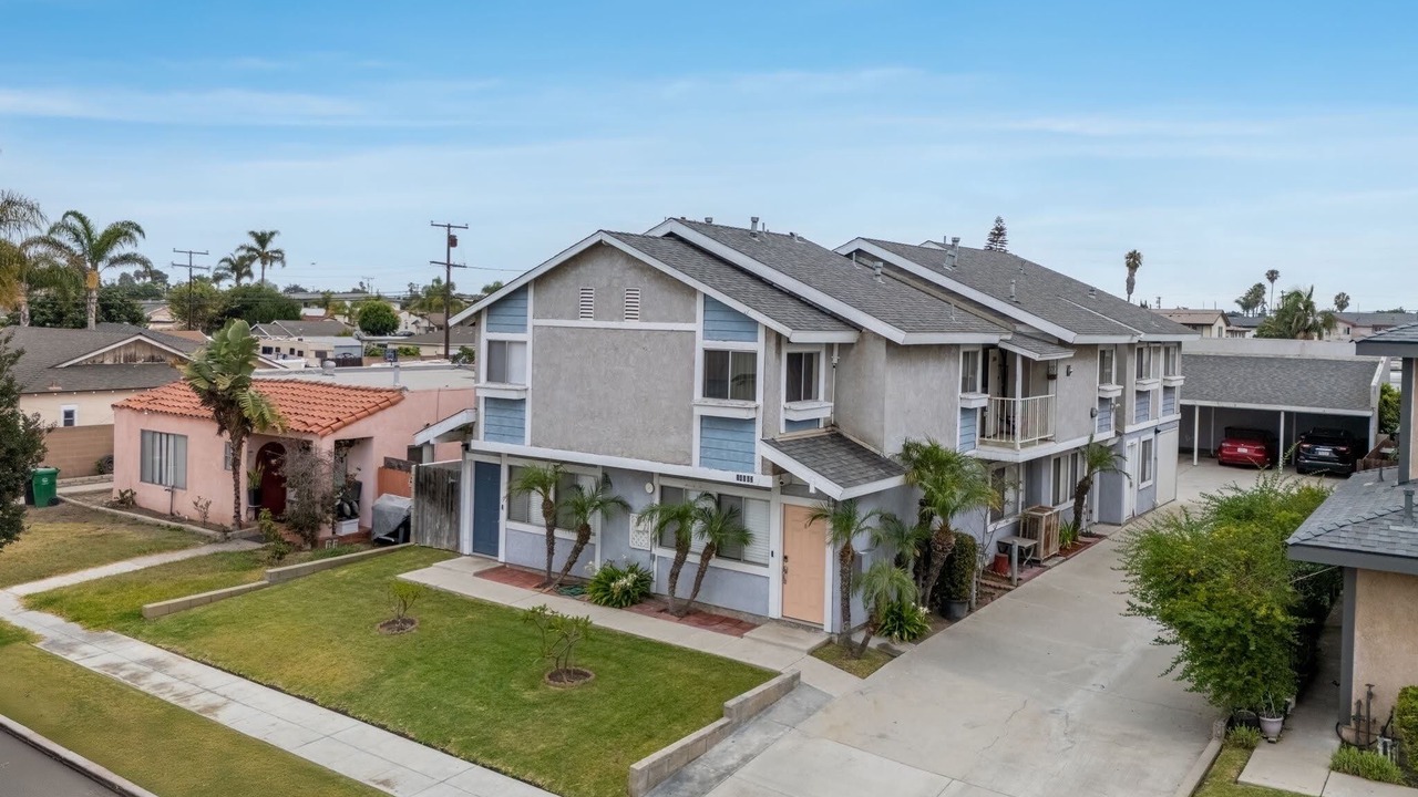 Photo of Outdoor in Midway City