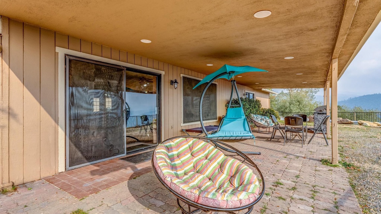 Photo of Outdoor in Oakhurst