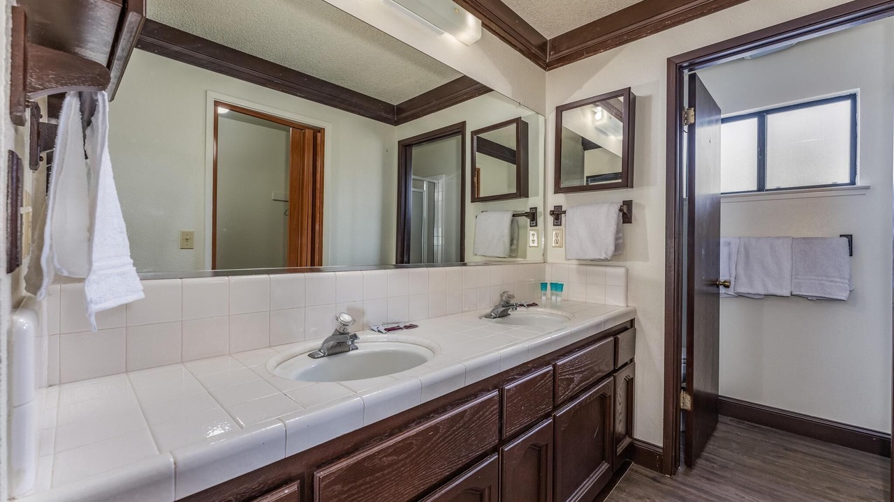 Photo of Bathroom in Oakhurst