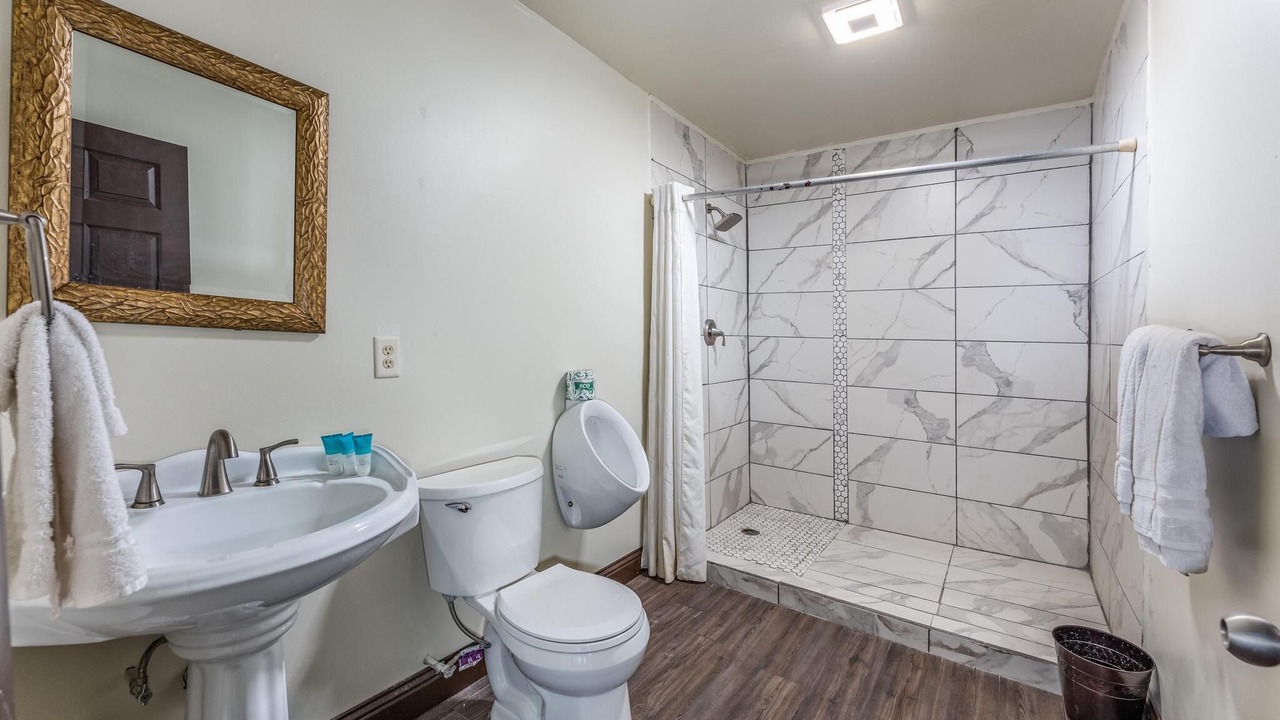 Photo of Bathroom in Oakhurst