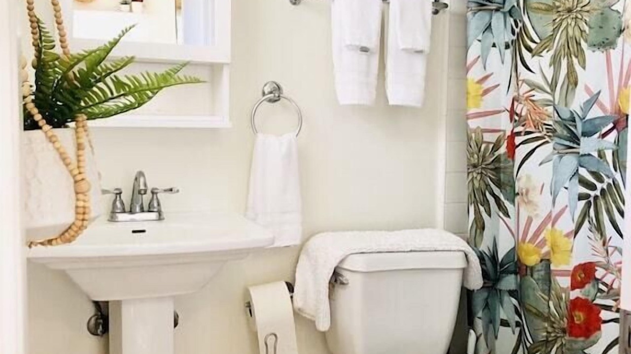 Photo of Bathroom in Carlson Park