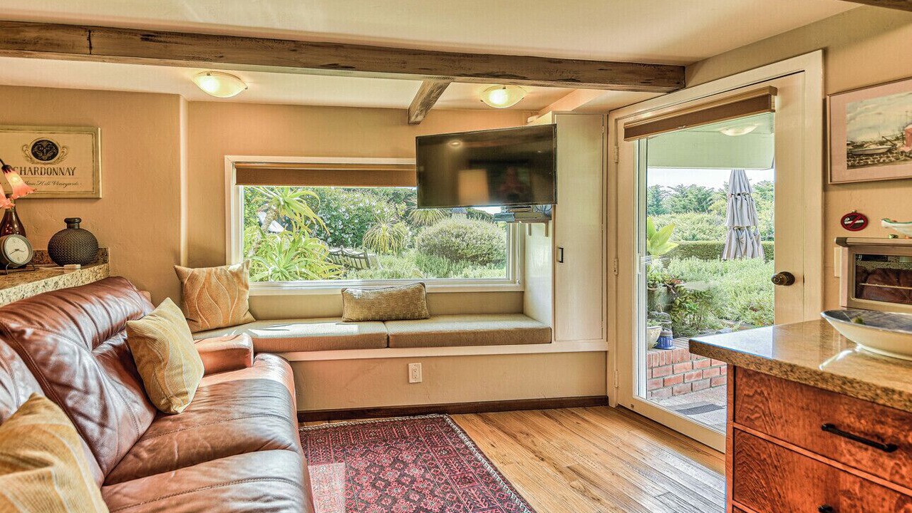 Photo of Livingroom in Hatton Fields