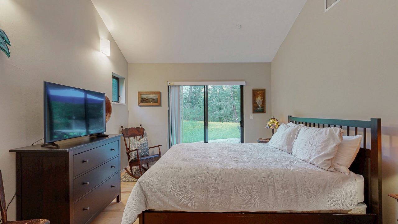 Photo of Bedroom in Freestone