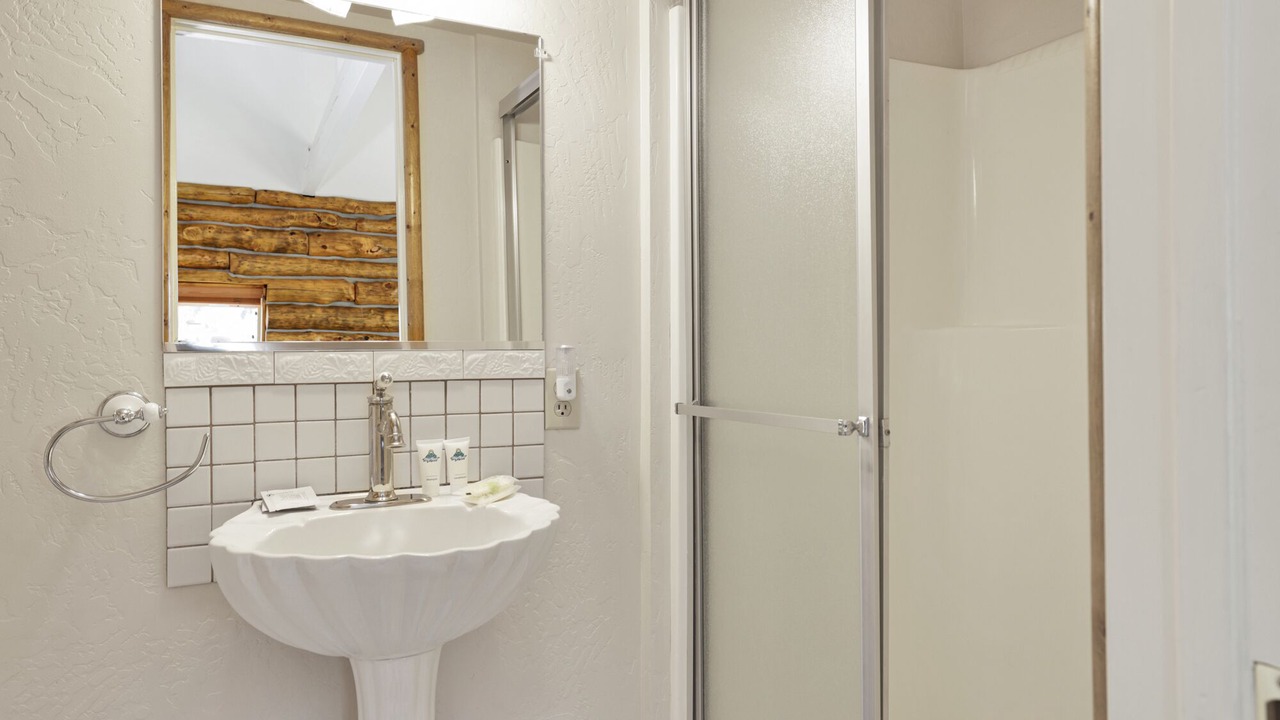 Photo of Bathroom in Fawnskin
