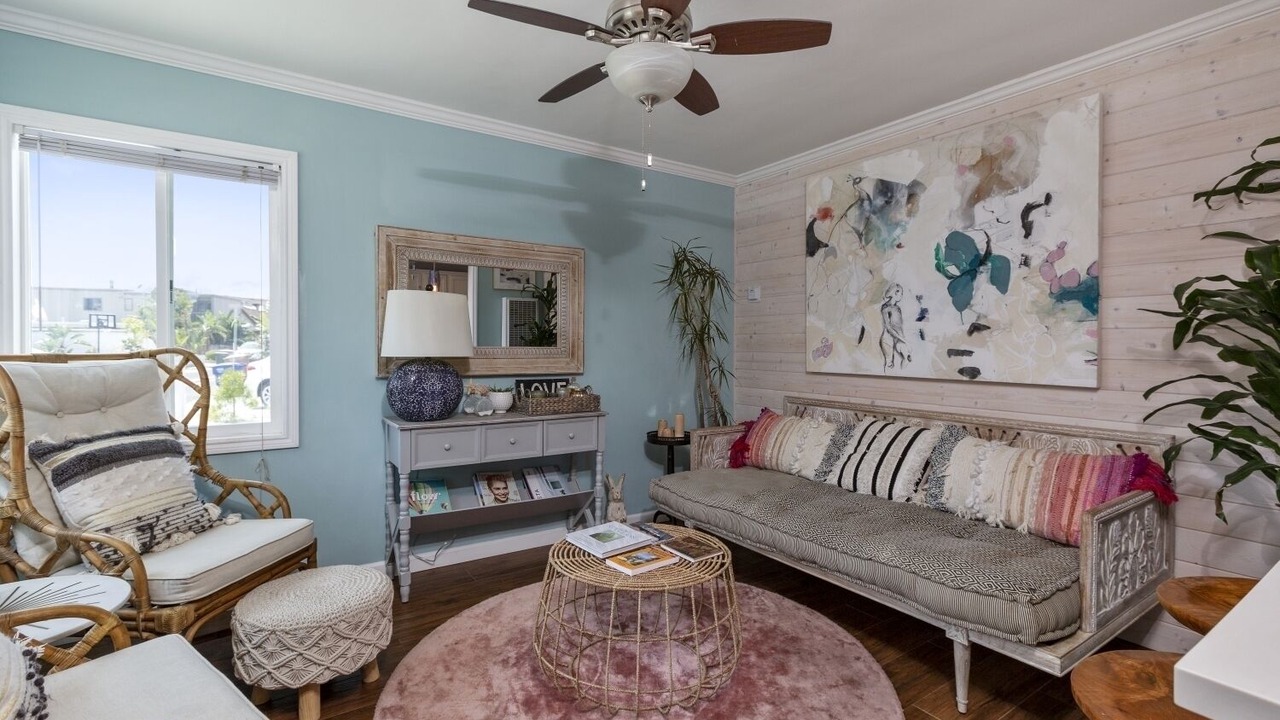 Photo of Bedroom in Pierpont Bay