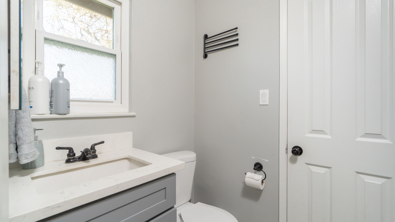 Photo of Bathroom in Anaheim Resort