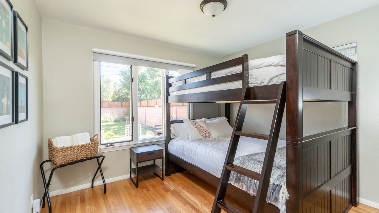 Photo of Bedroom in Anaheim Resort