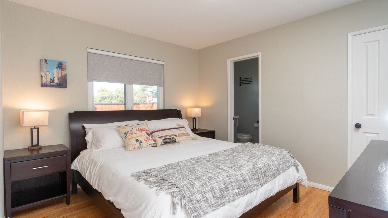 Photo of Bedroom in Anaheim Resort