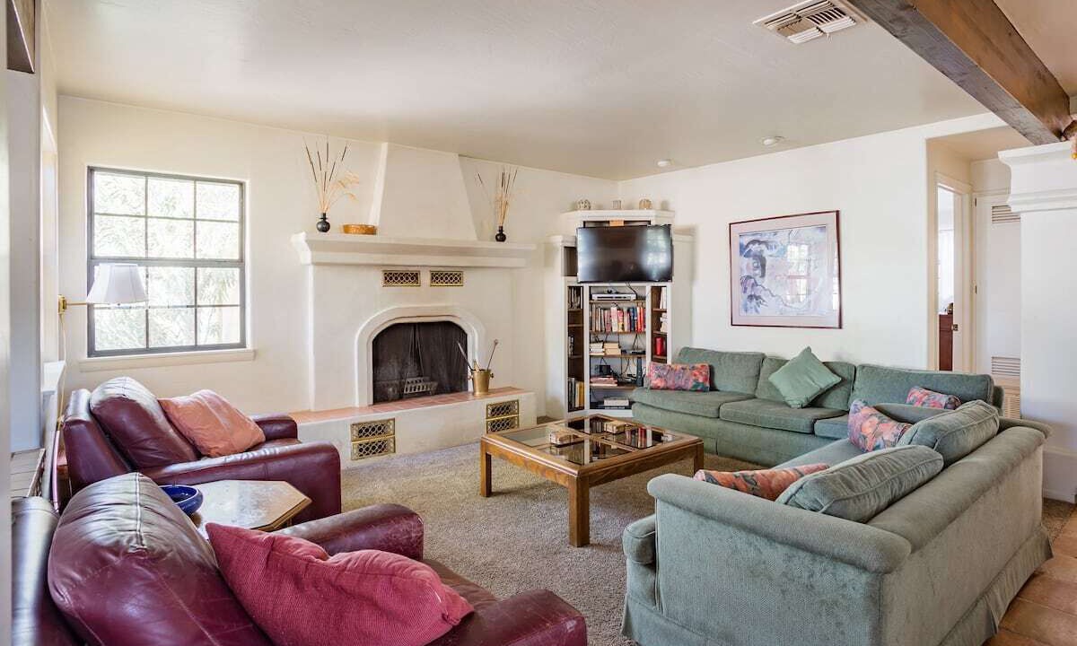 Photo of Livingroom in Lake Isabella