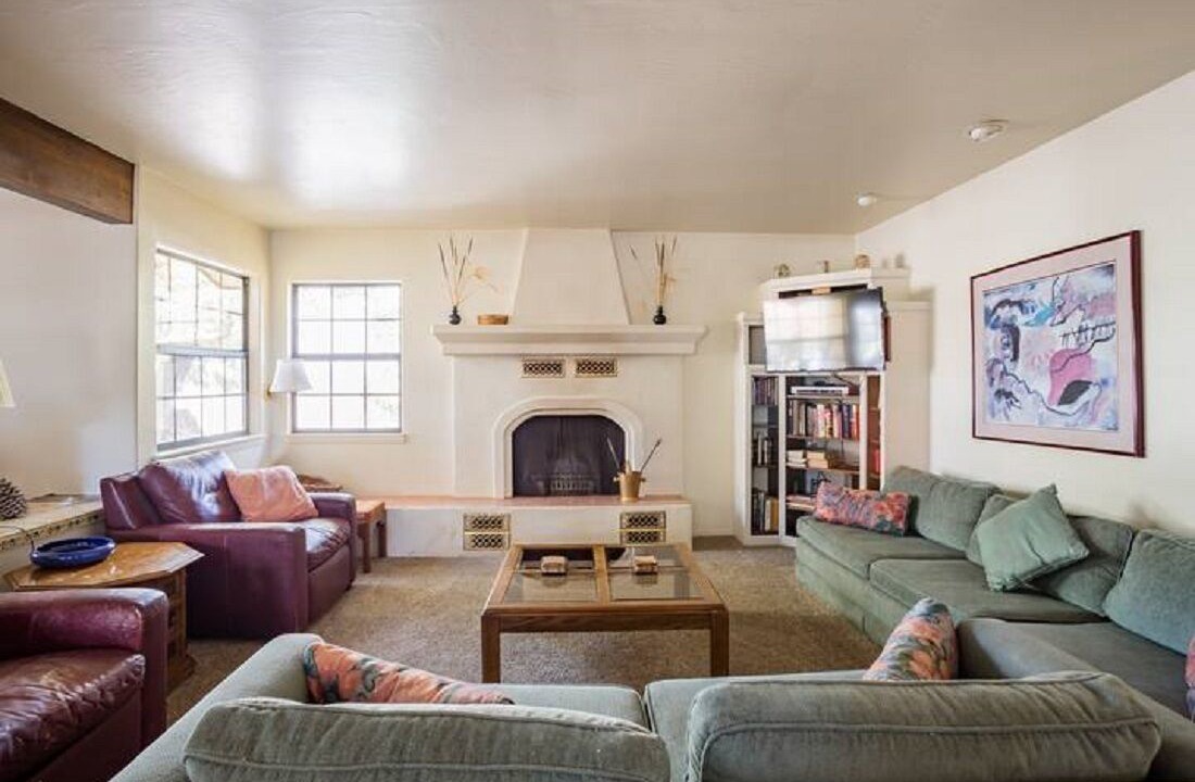 Photo of Livingroom in Lake Isabella