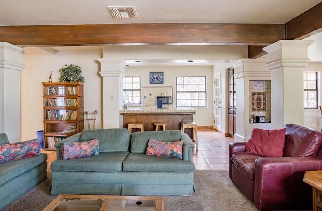Photo of Livingroom in Lake Isabella