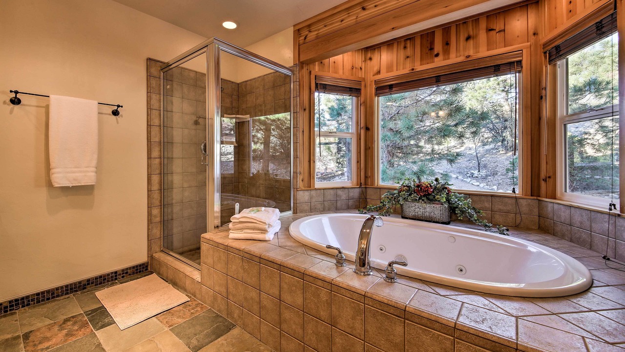 Photo of Bathroom in Castle Glen Estates