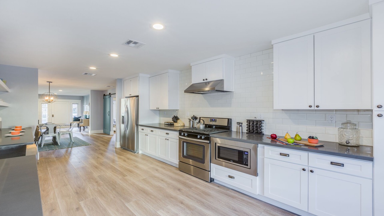 Photo of Kitchen in Anaheim Colony Historic District
