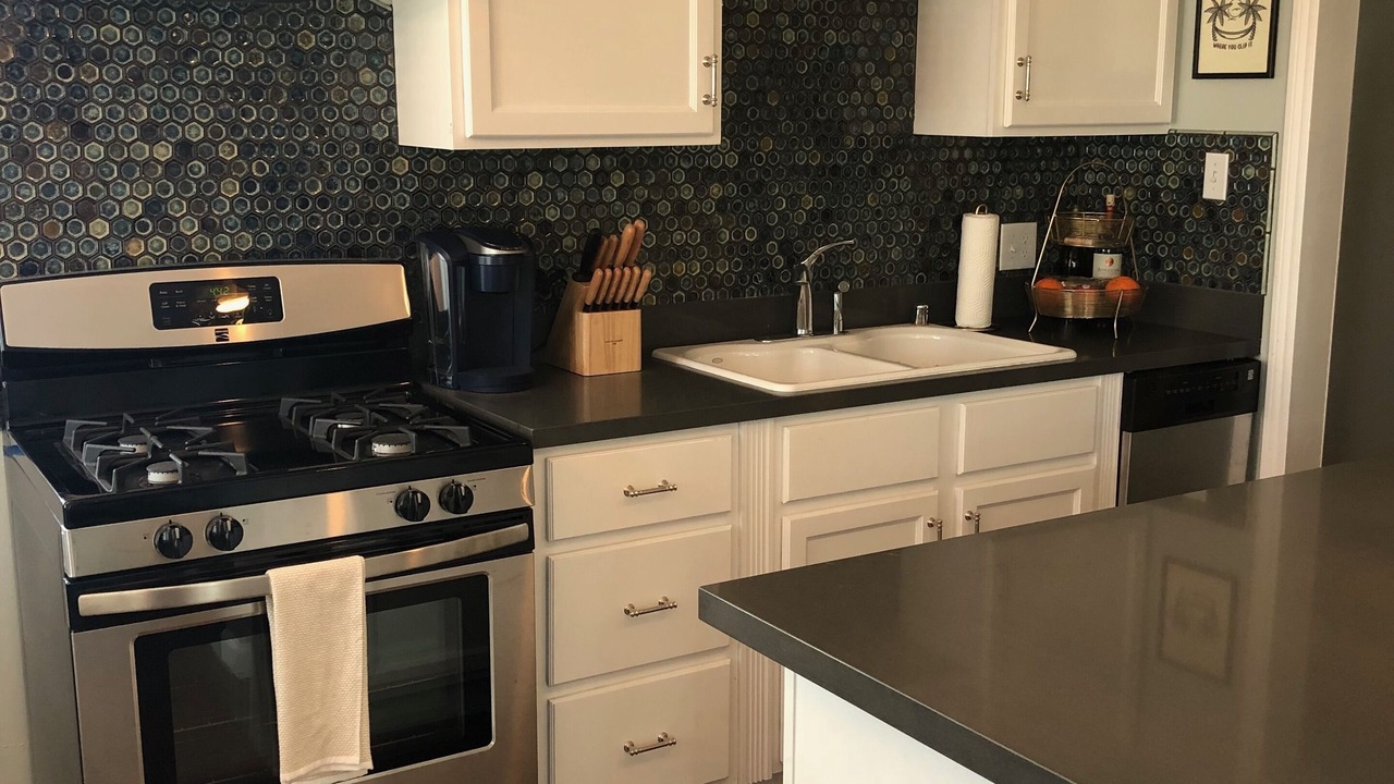 Photo of Kitchen in Pierpont Bay