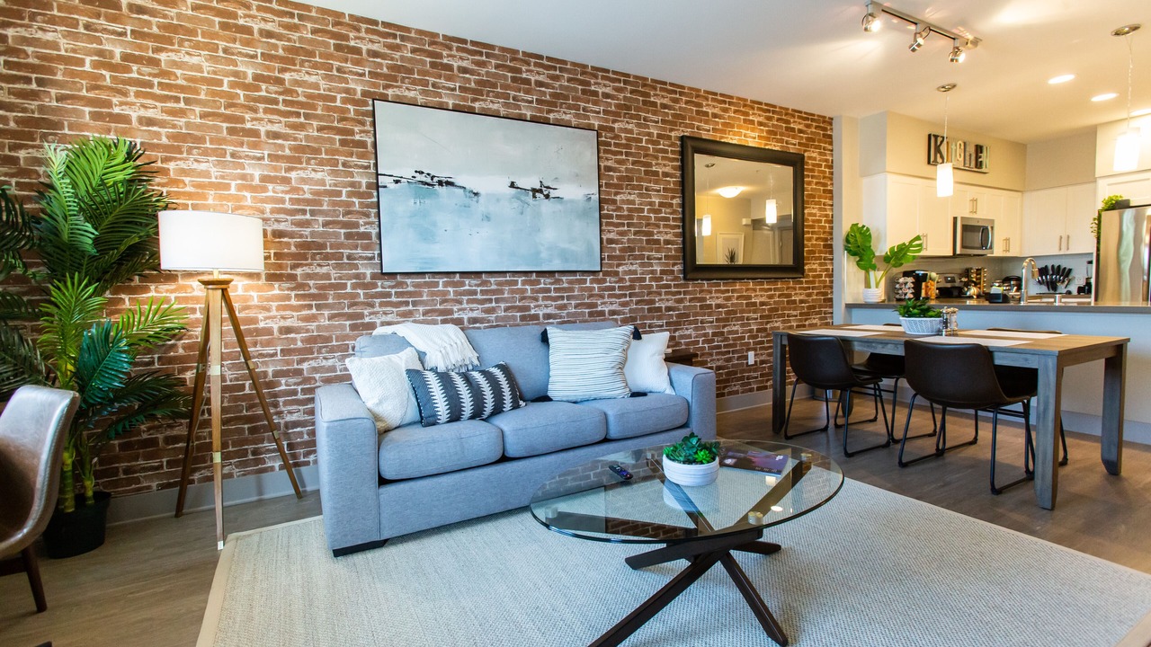 Photo of Livingroom in Fullerton