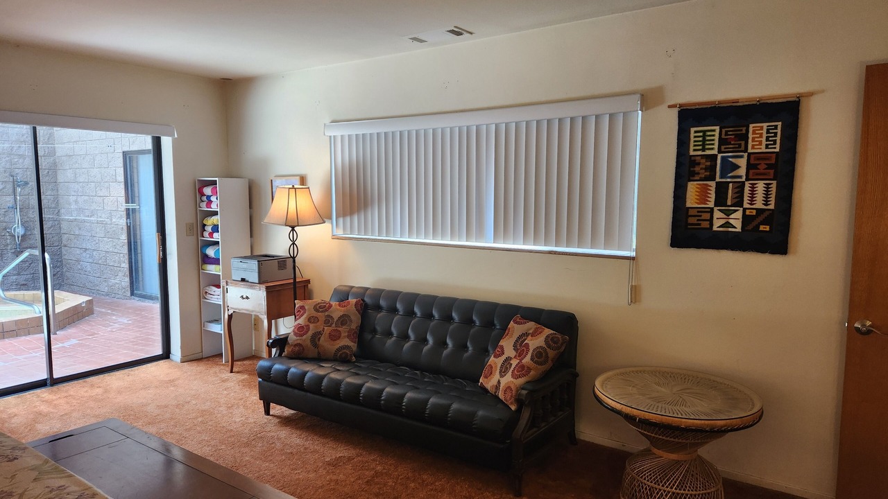 Photo of Livingroom in California Hot Springs