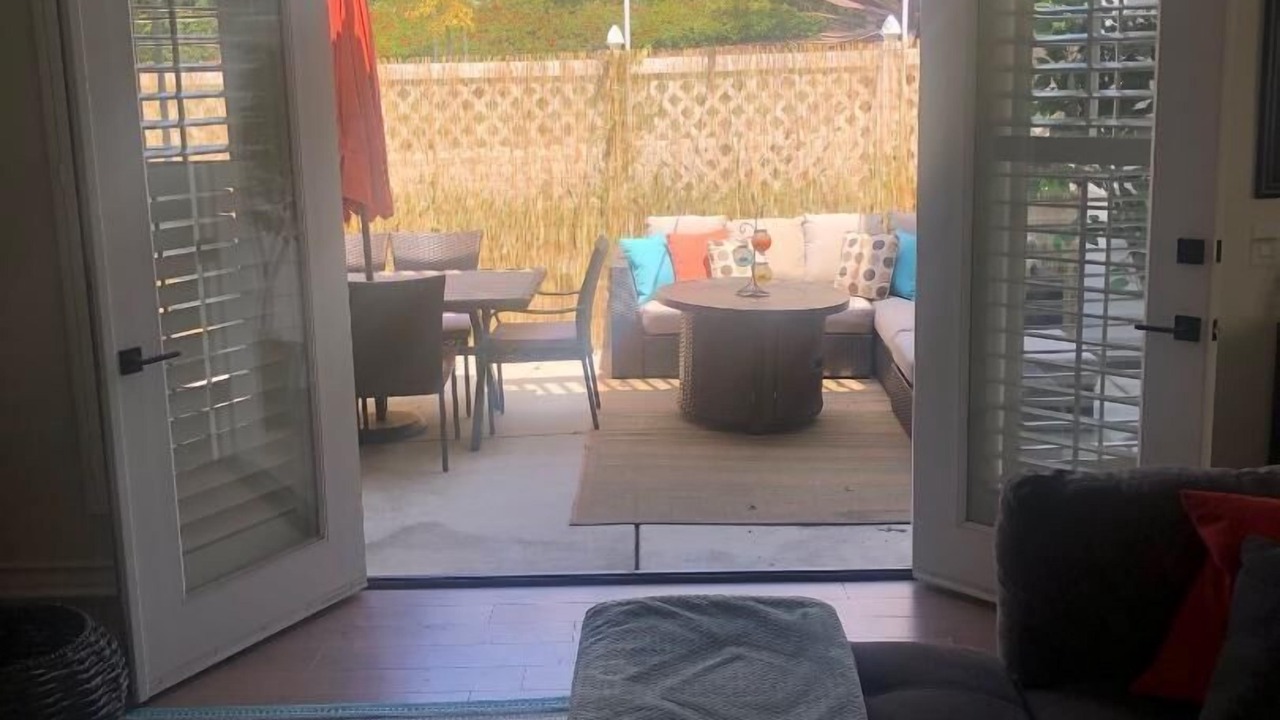 Photo of Livingroom in Corona del Mar
