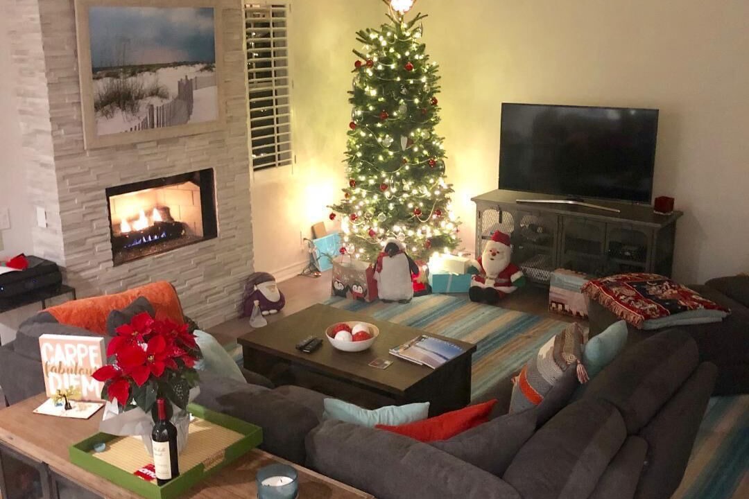 Photo of Livingroom in Corona del Mar
