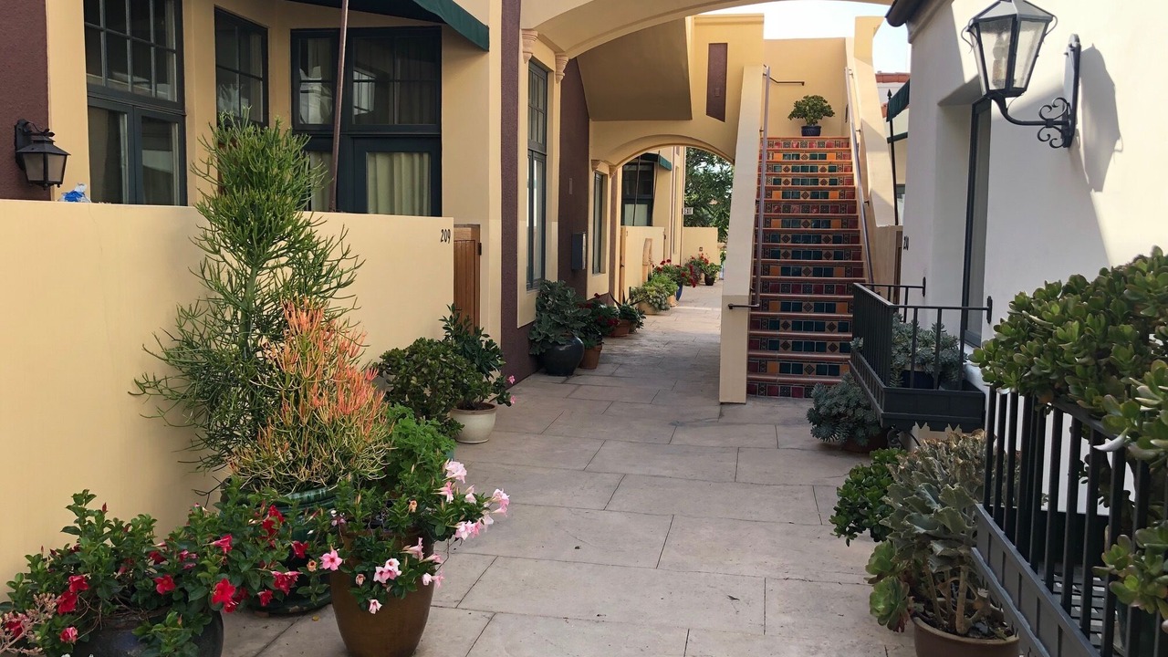 Photo of Outdoor in Lower State