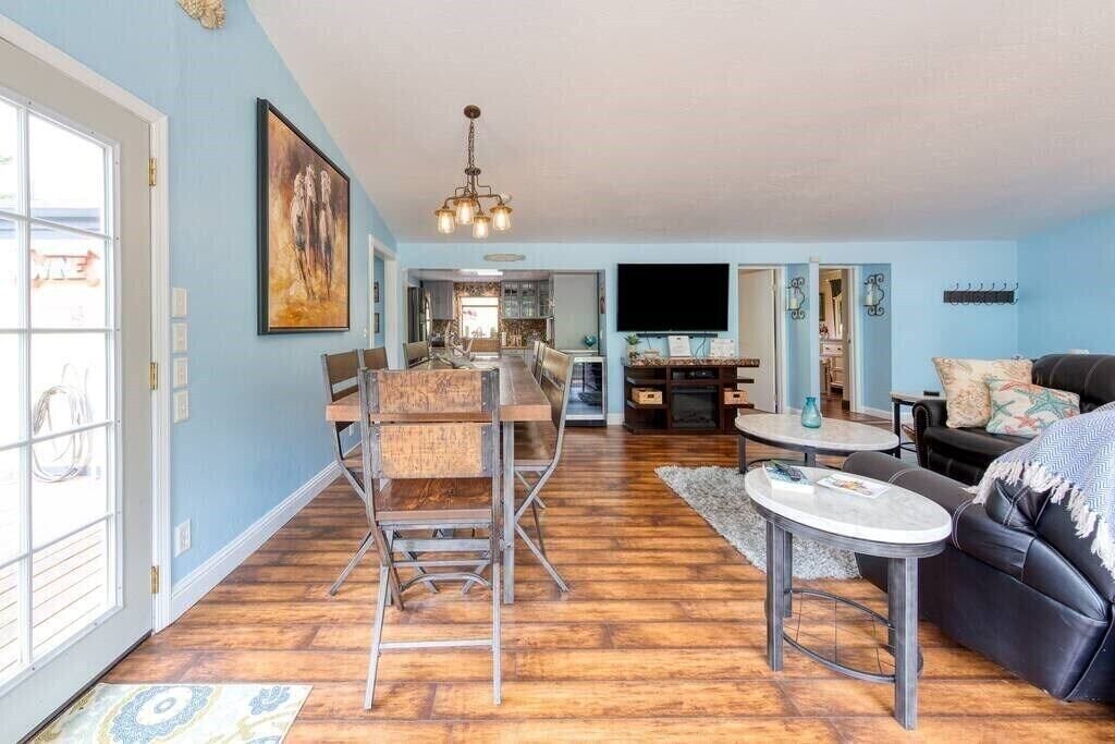 Photo of Livingroom in Duncans Mills