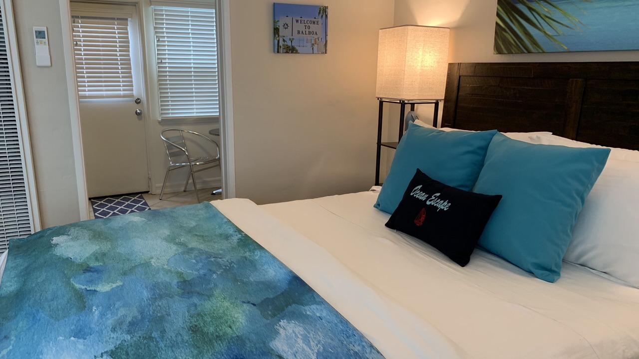Photo of Bedroom in Lido Isle