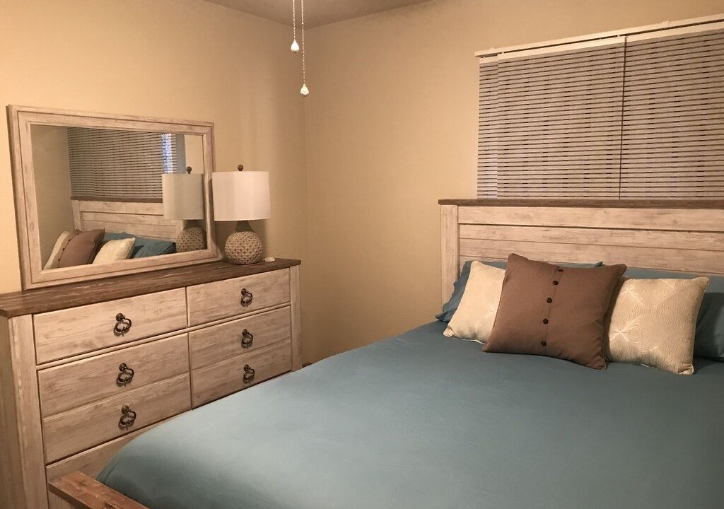 Photo of Bedroom in Mission Beach