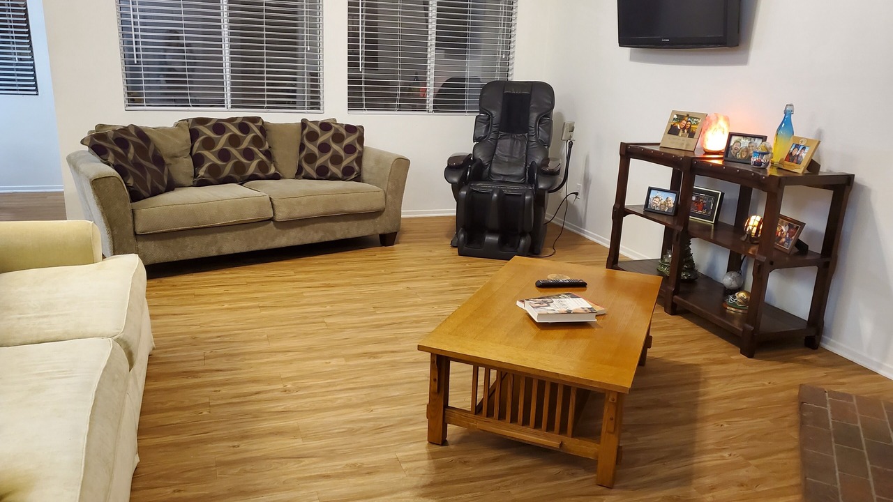Photo of Livingroom in Pumpkin Center