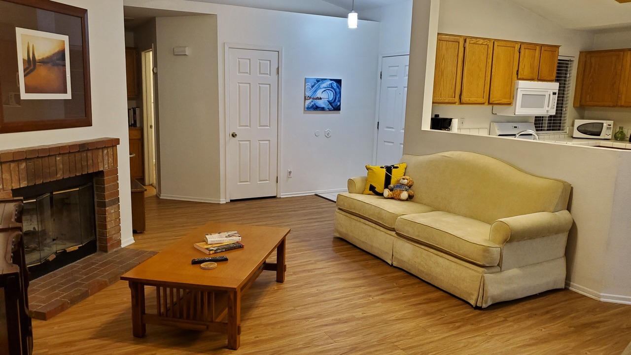 Photo of Livingroom in Pumpkin Center