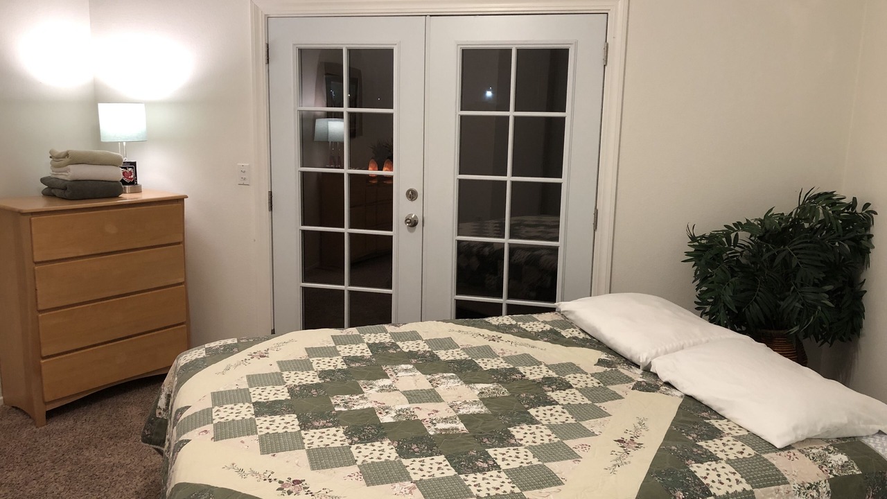 Photo of Bedroom in Pumpkin Center