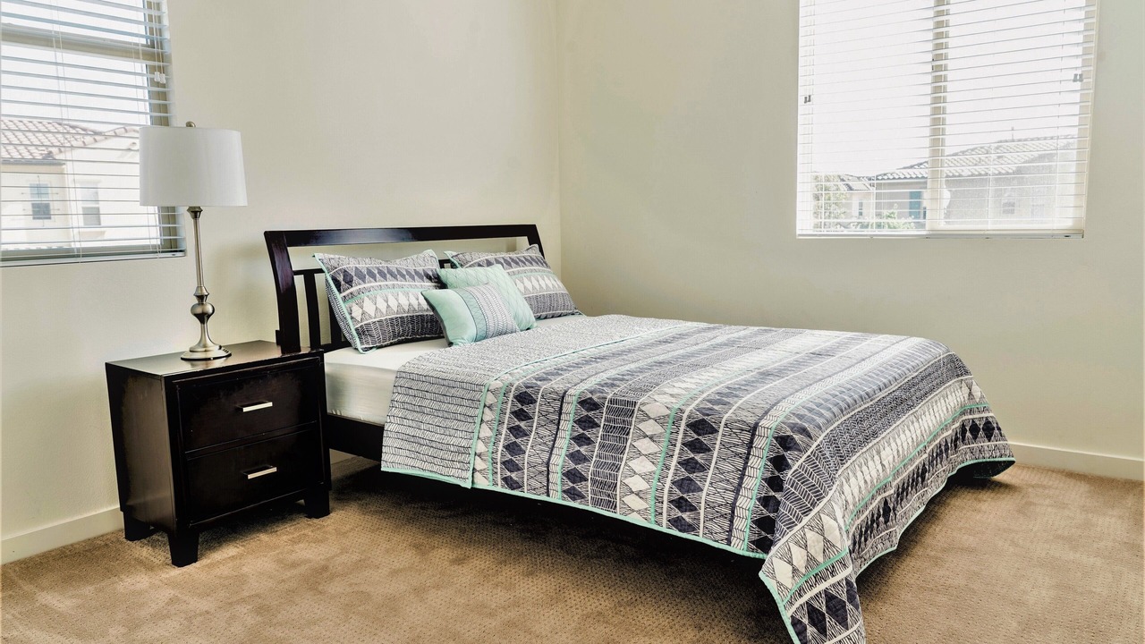 Photo of Bedroom in Lake Forest