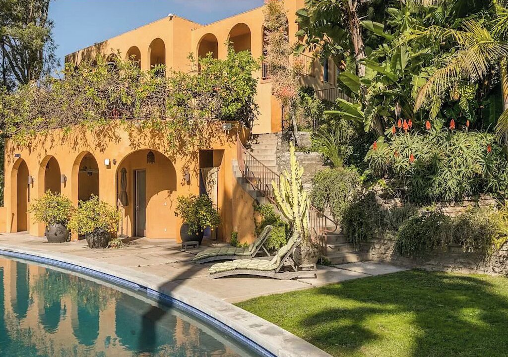 Photo of Outdoor in Hollywood Hills