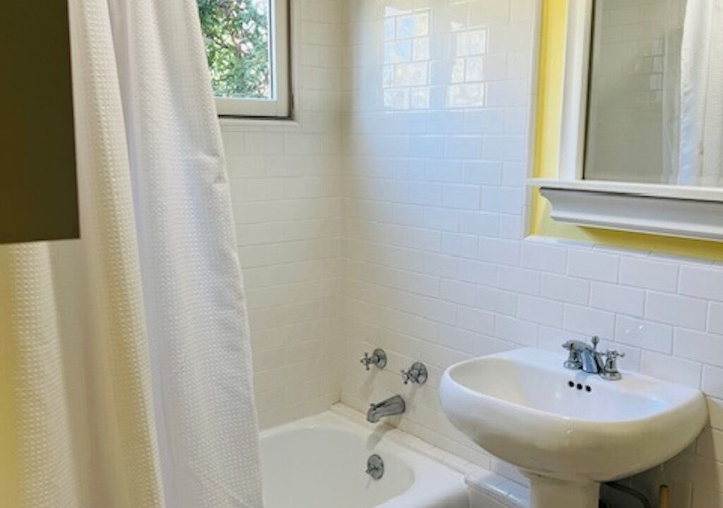 Photo of Bathroom in Hollywood Hills