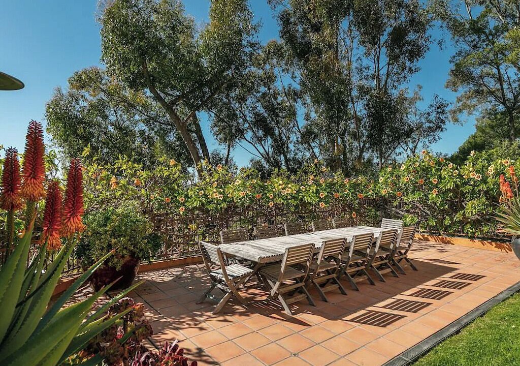 Photo of Outdoor in Hollywood Hills