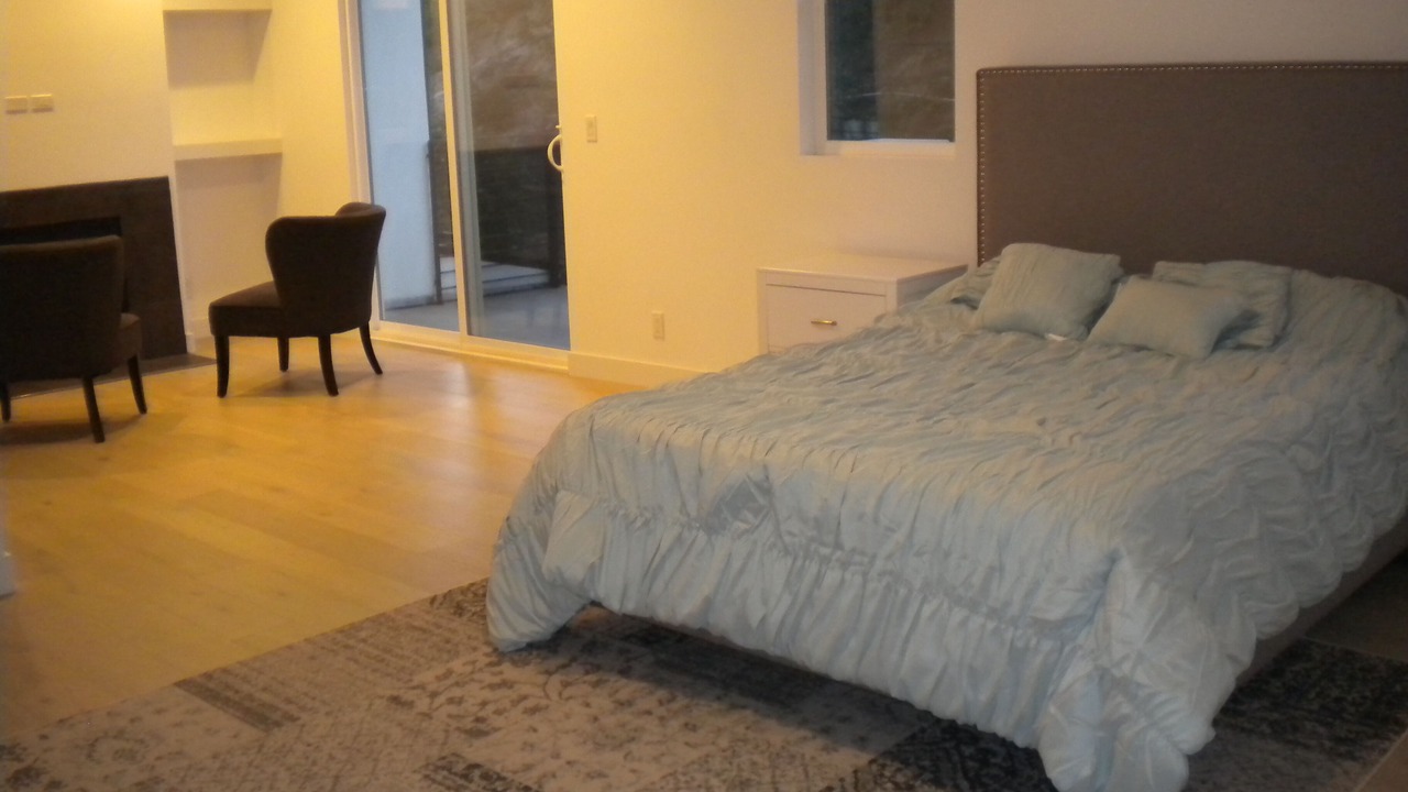 Photo of Bedroom in Tarzana
