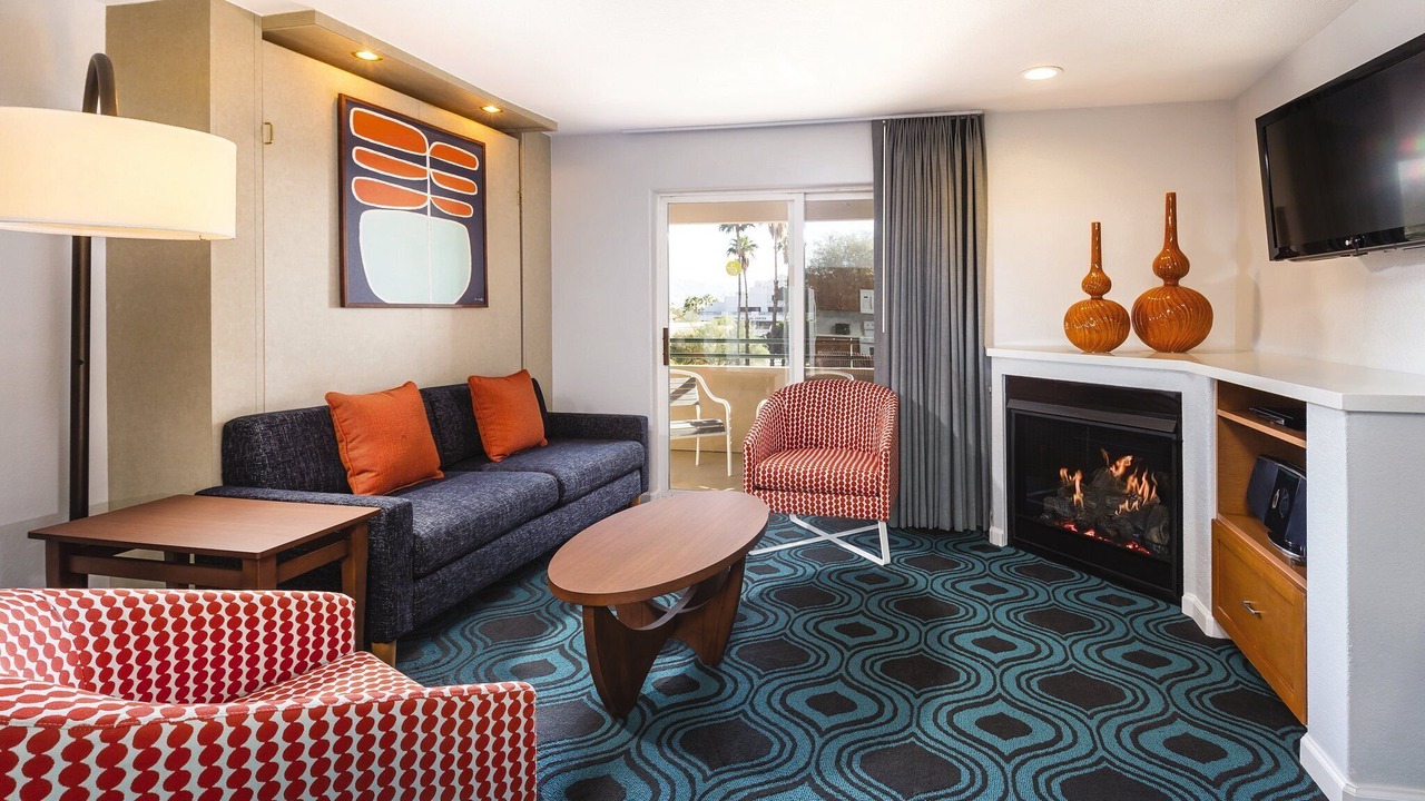 Photo of Livingroom in Uptown Design District