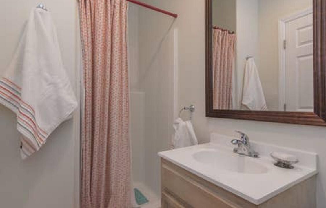 Photo of Bathroom in Los Angeles