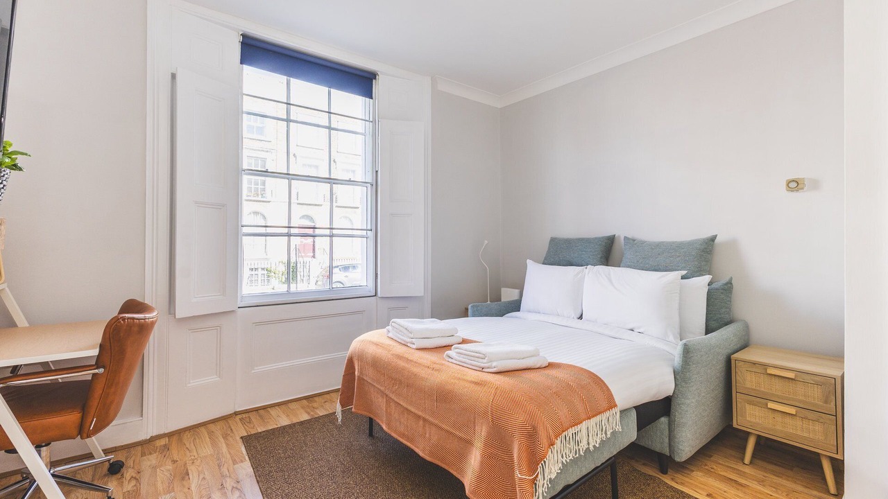 Photo of Bedroom in Canonbury