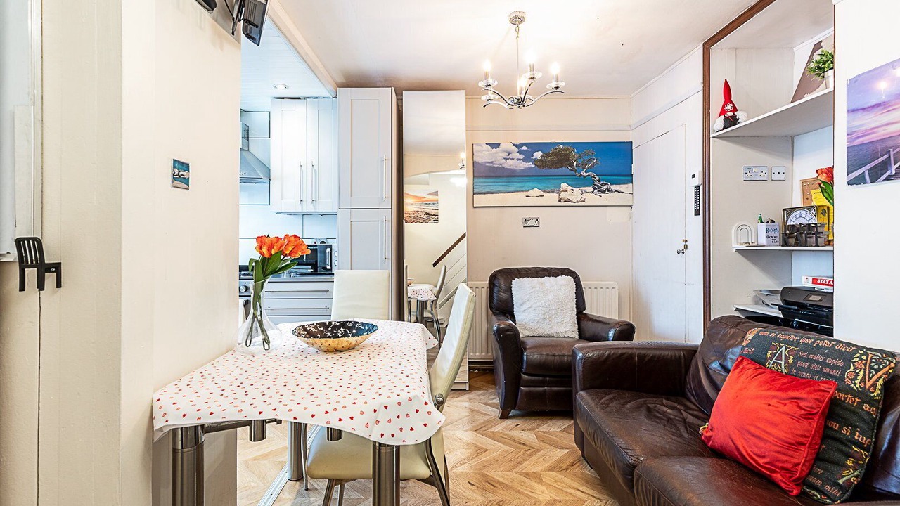 Photo of Livingroom in Roehampton