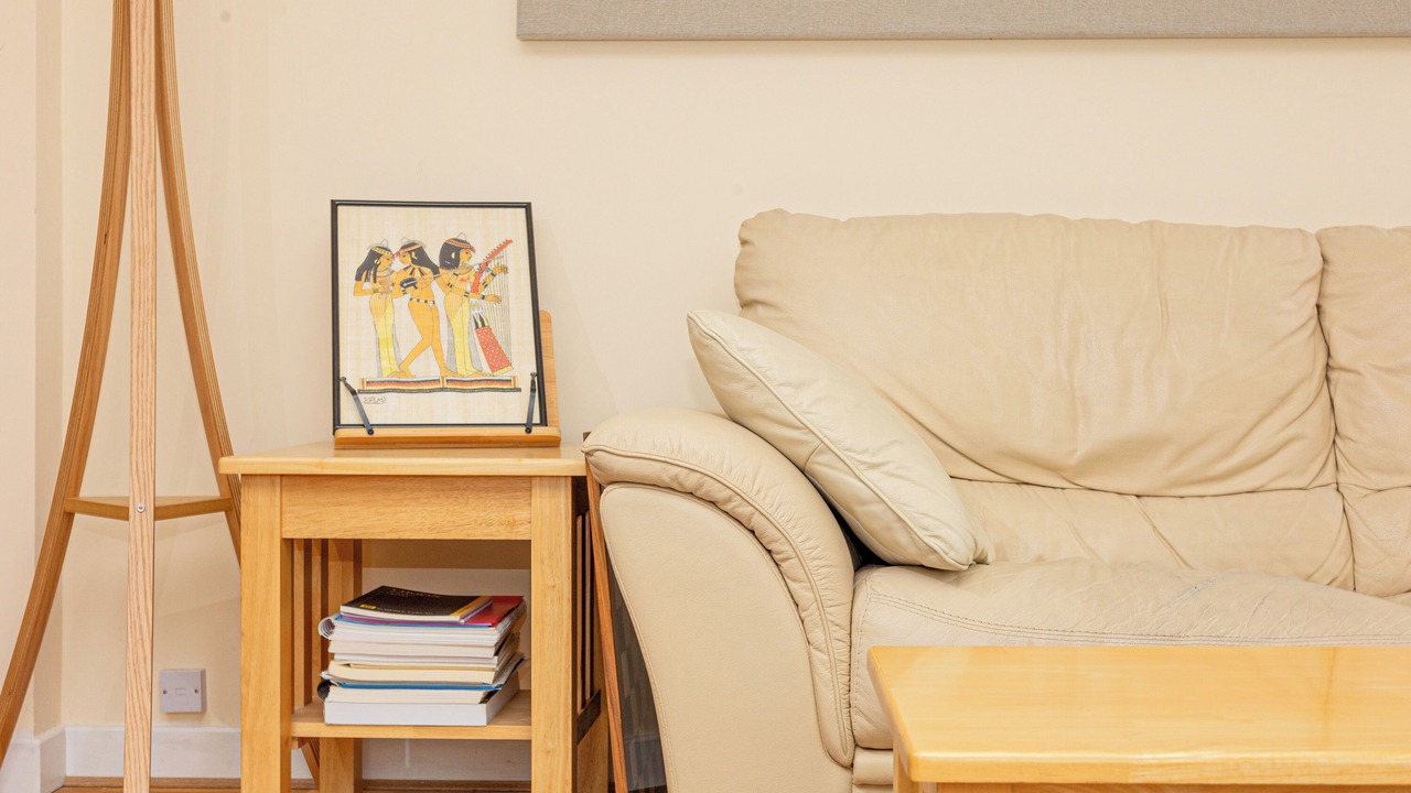 Photo of Livingroom in Childs Hill