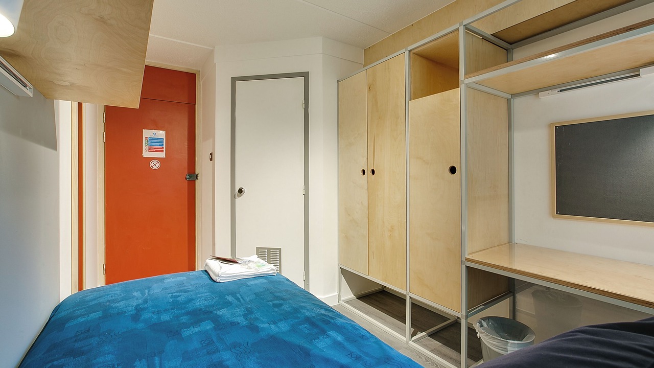 Photo of Bedroom in Brent