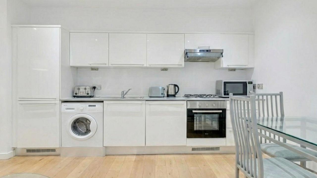 Photo of Kitchen in Camberwell Green