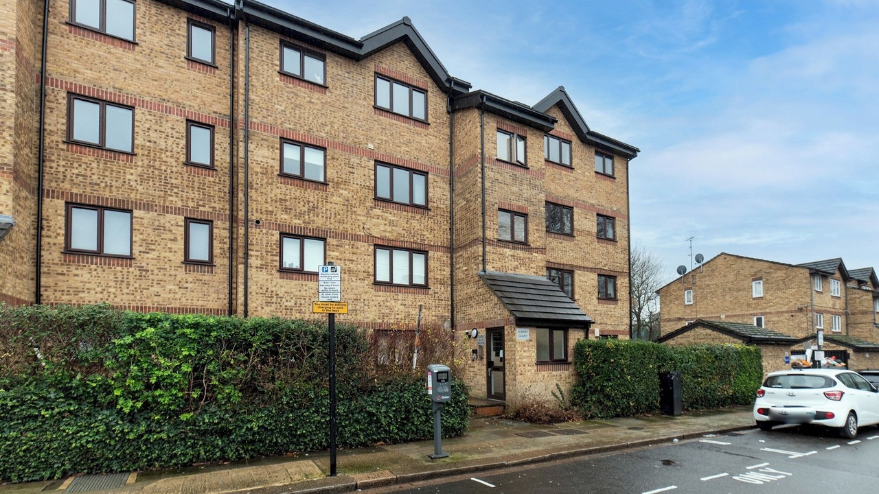 Photo of Outdoor in Kensal Green